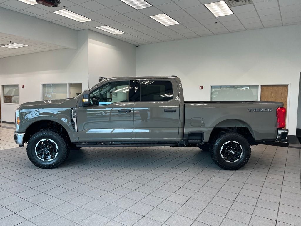2027 Ford F-250SD XLT