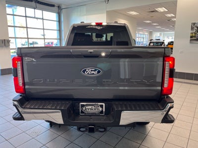 2027 Ford F-250SD F-250® Lariat®