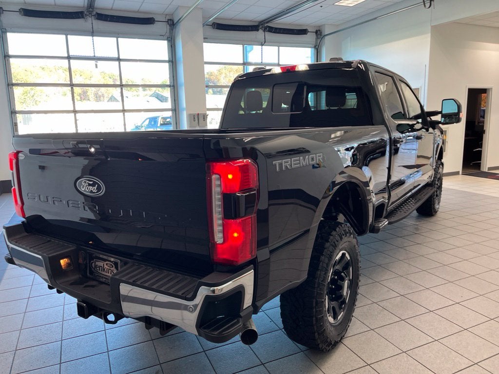 2027 Ford F-250SD Lariat