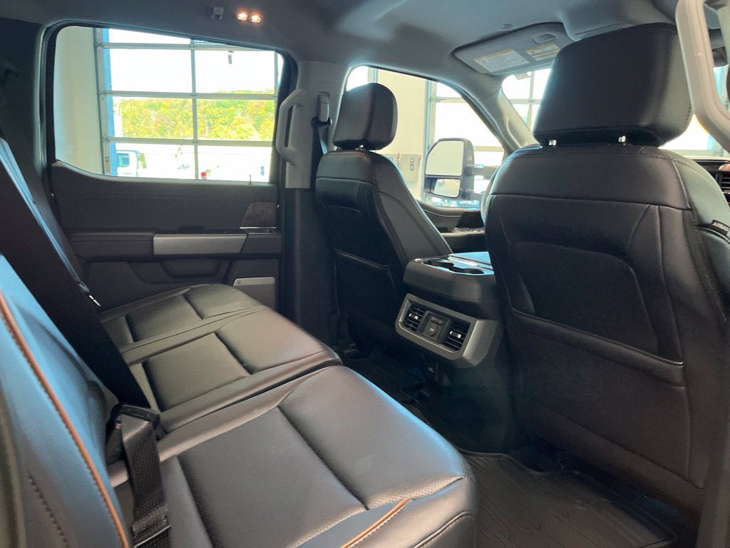 2027 Ford F-250SD Lariat