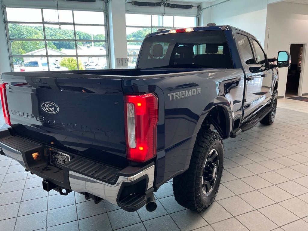 2027 Ford F-250SD XLT