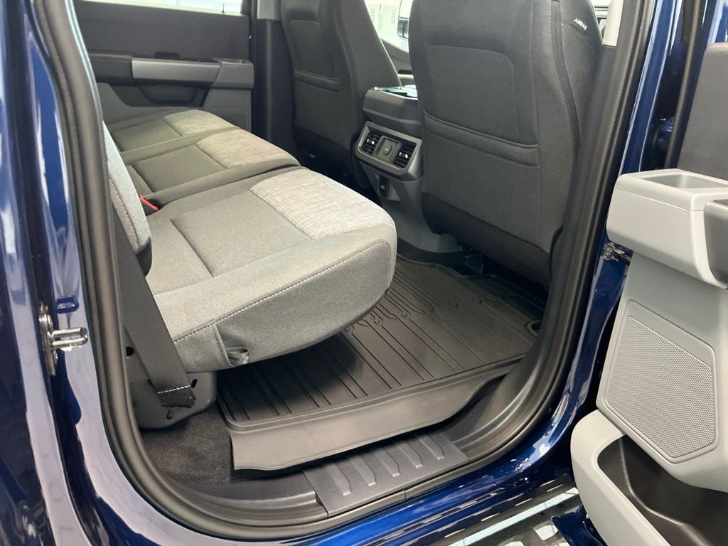 2027 Ford F-250SD XLT