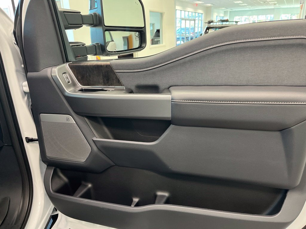 2027 Ford F-250SD Lariat