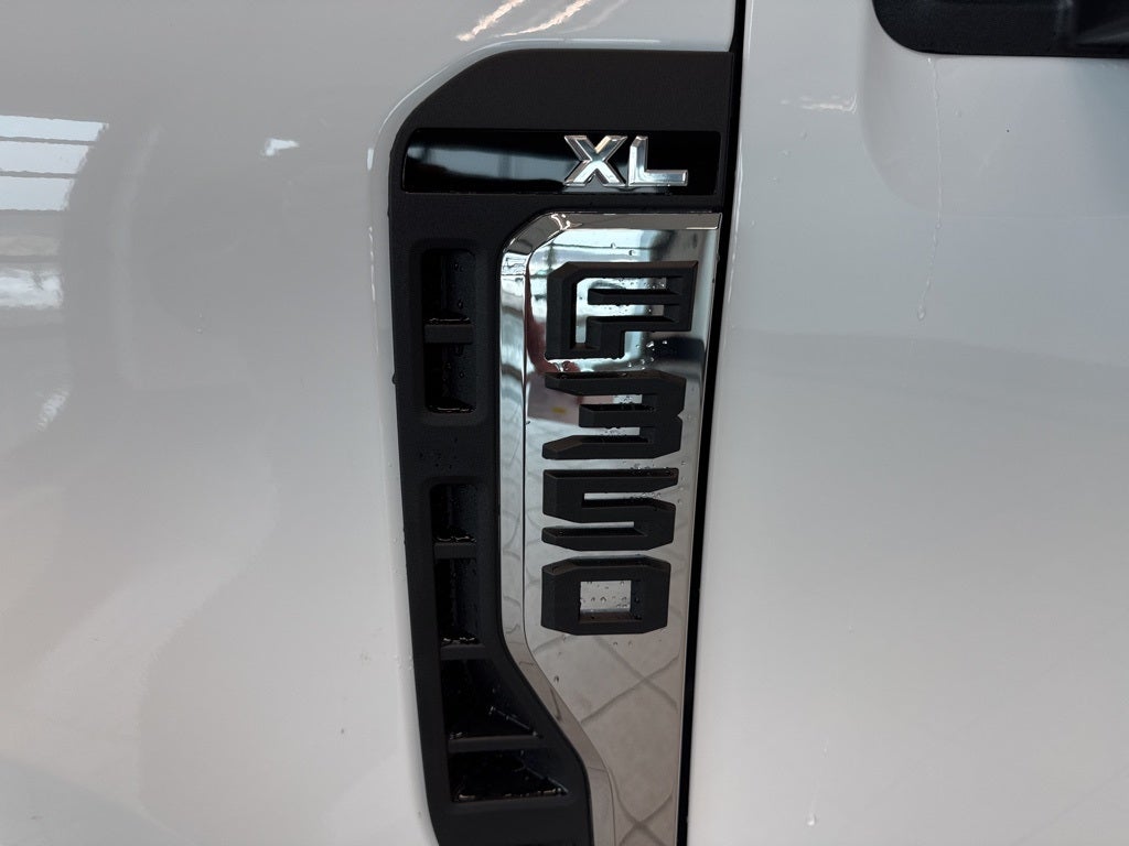 2026 Ford F-350SD F-350® XL