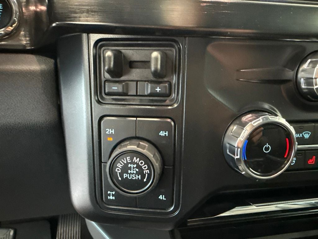 2026 Ford F-350SD F-350® Lariat®