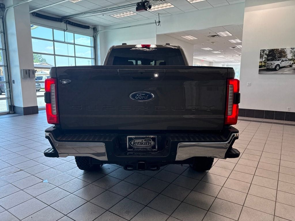 2026 Ford F-350SD F-350® Lariat®