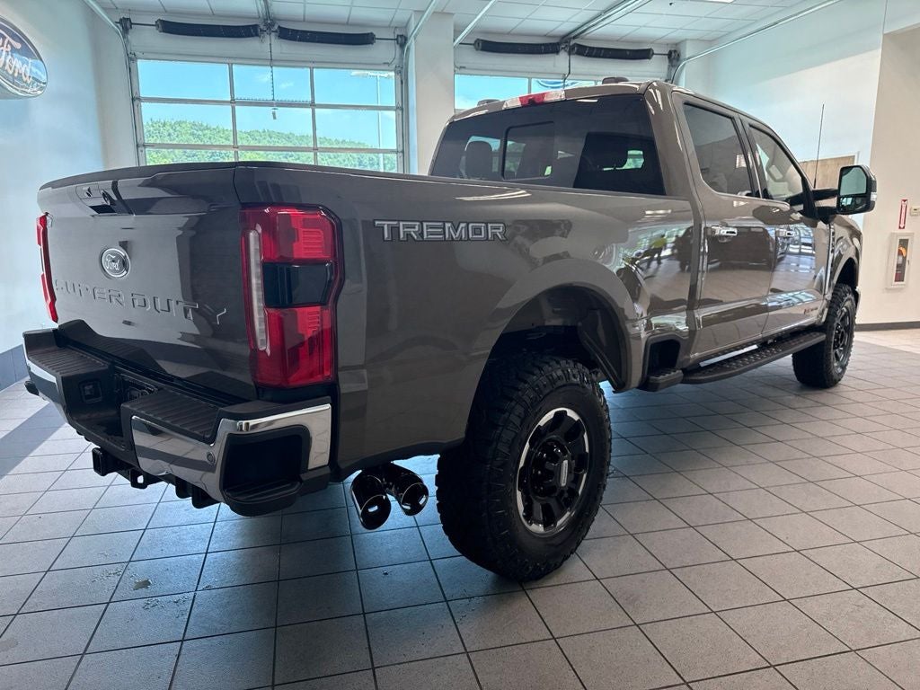 2026 Ford F-350SD F-350® Lariat®