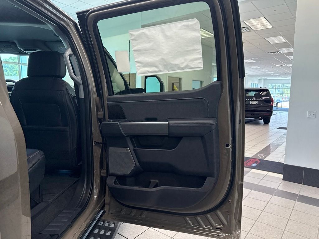 2026 Ford F-350SD F-350® Lariat®