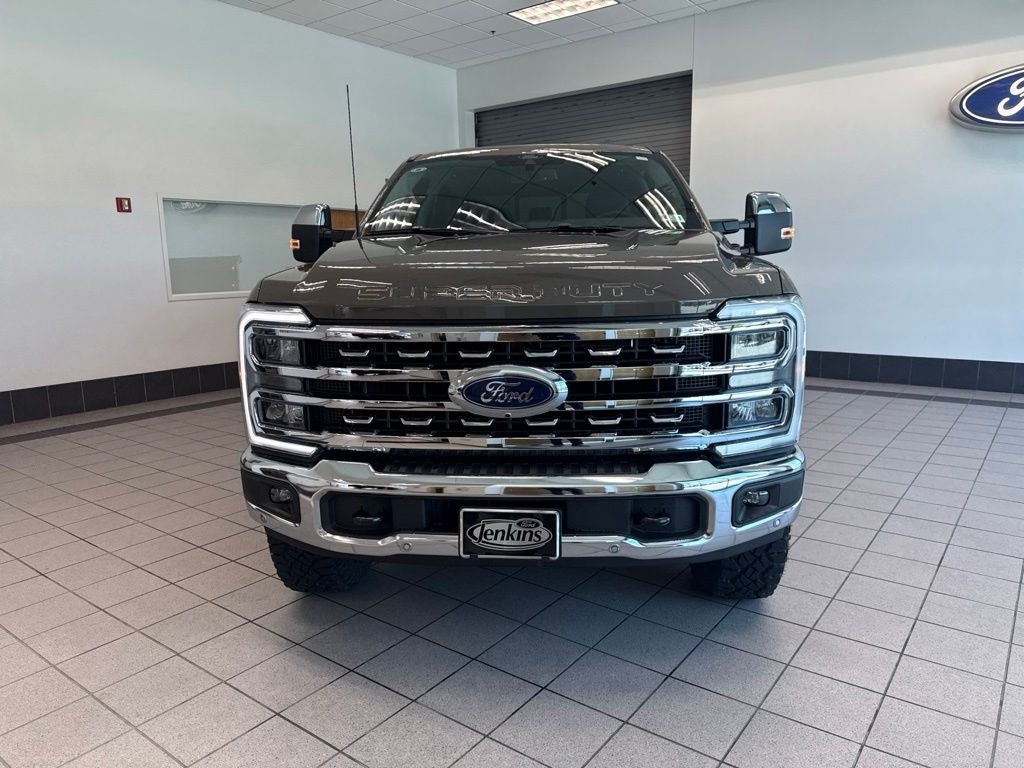 2026 Ford F-350SD F-350® Lariat®