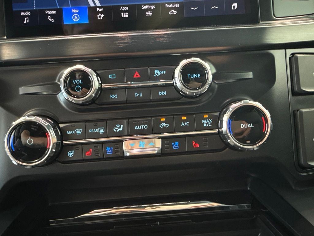 2026 Ford F-350SD F-350® Lariat®