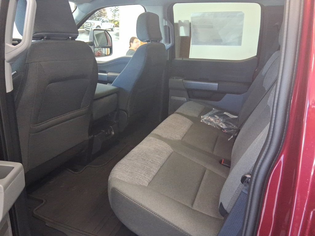 2027 Ford F-350SD XLT