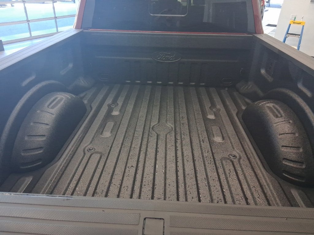 2027 Ford F-350SD XLT