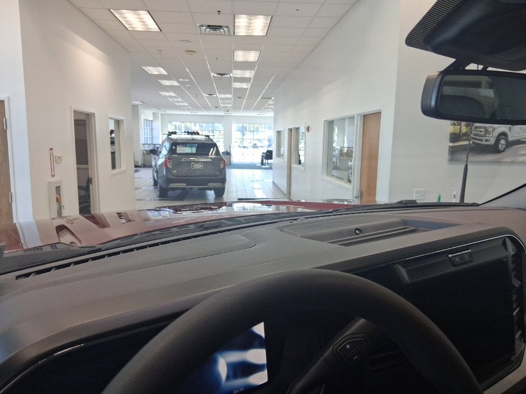 2027 Ford F-350SD XLT