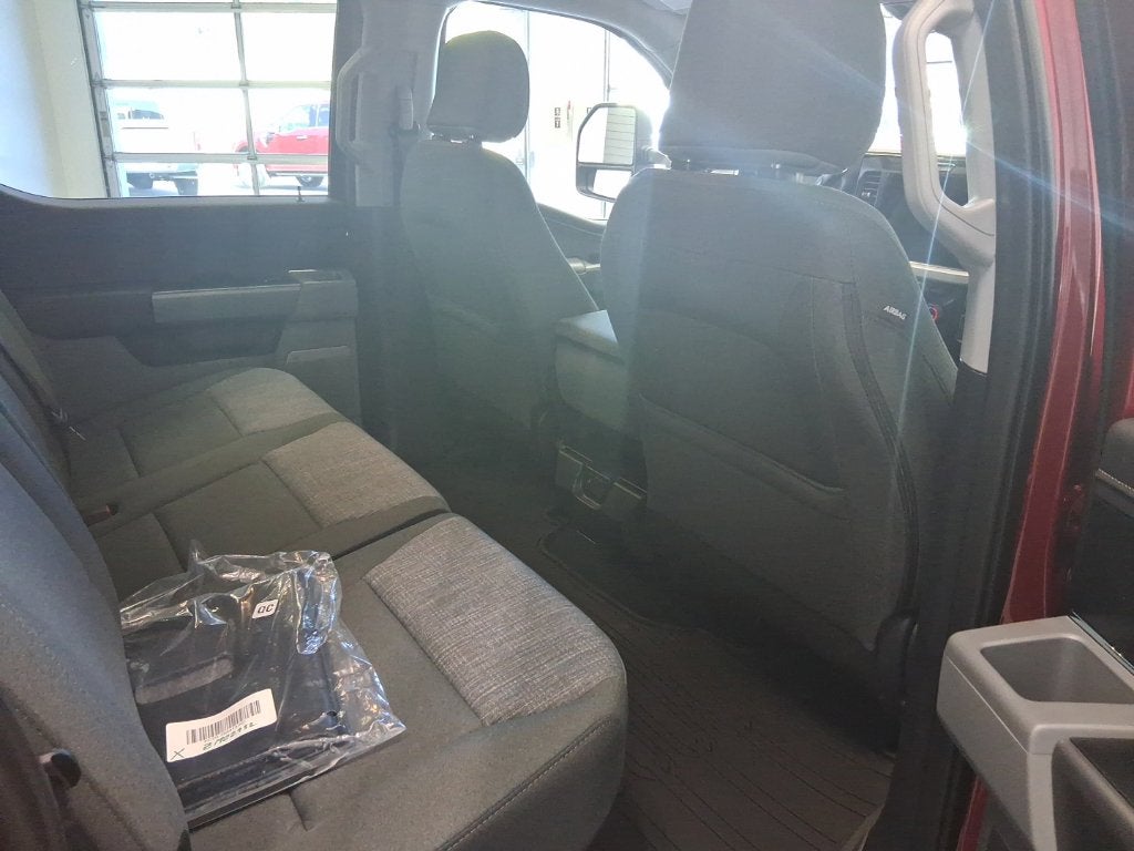 2027 Ford F-350SD XLT