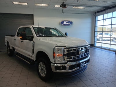 2027 Ford F-350SD XLT