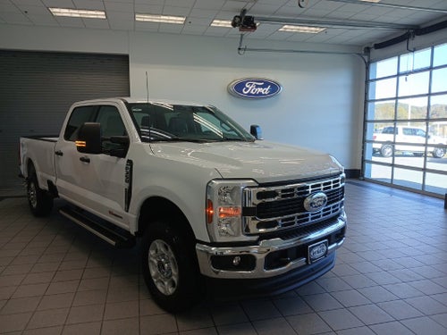 2027 Ford F-350SD XLT