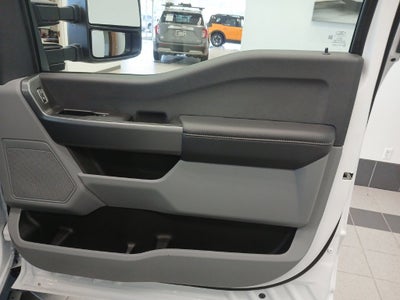 2027 Ford F-350SD XLT