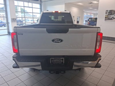 2027 Ford F-350SD XLT