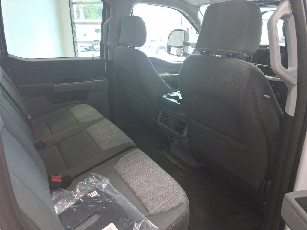 2027 Ford F-350SD XLT