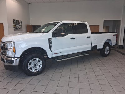 2027 Ford F-350SD XLT
