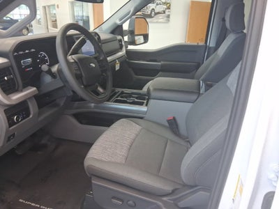 2027 Ford F-350SD XLT