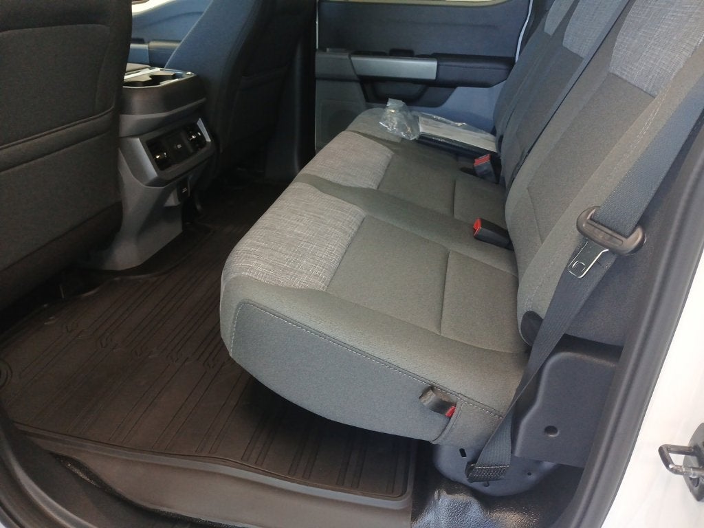 2027 Ford F-350SD XLT