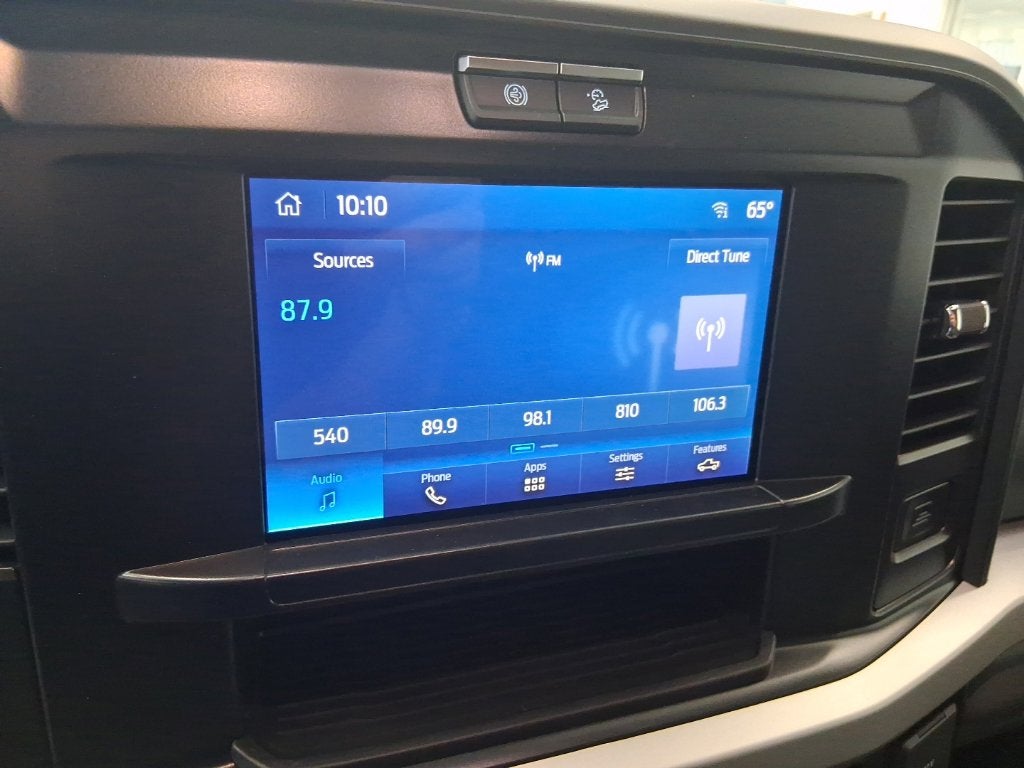 2027 Ford F-350SD XLT