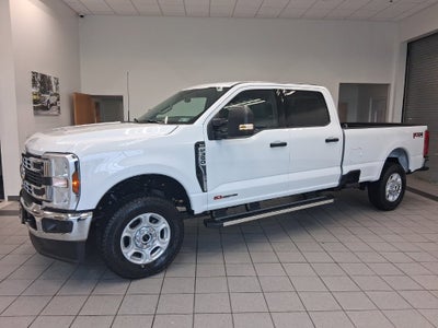 2027 Ford F-350SD XLT