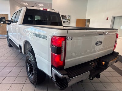 2027 Ford F-350SD Lariat