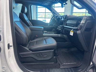 2027 Ford F-350SD Lariat