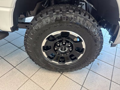 2027 Ford F-350SD Lariat
