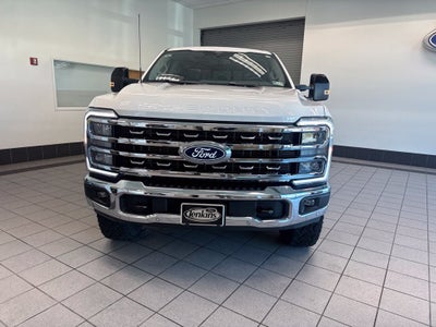 2027 Ford F-350SD Lariat