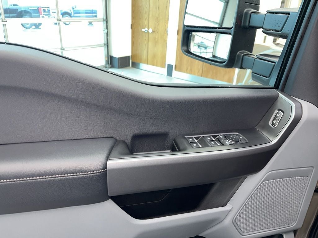 2026 Ford F-350SD F-350® XLT