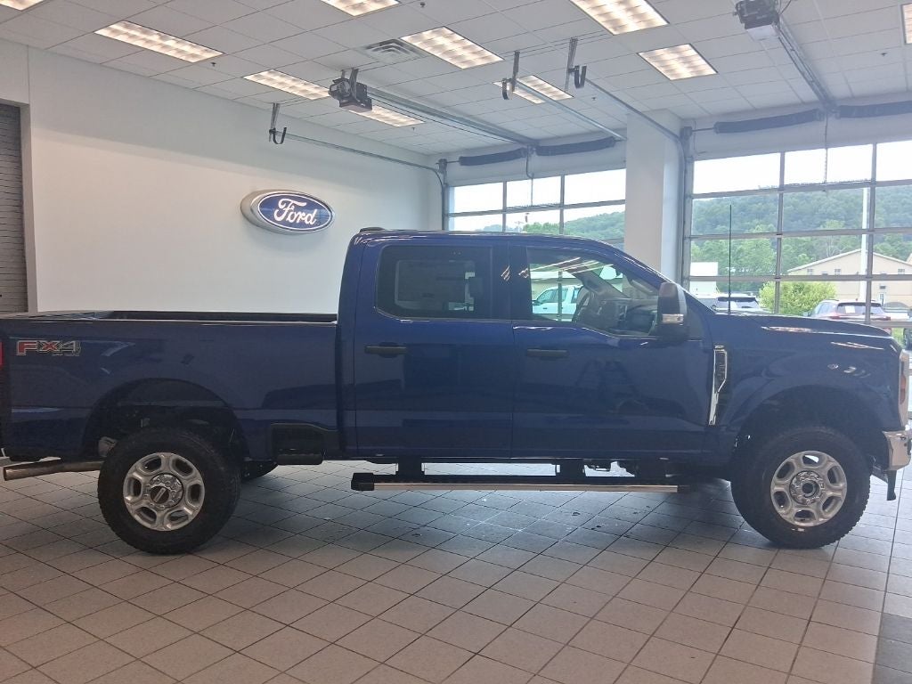 2026 Ford F-350SD XLT