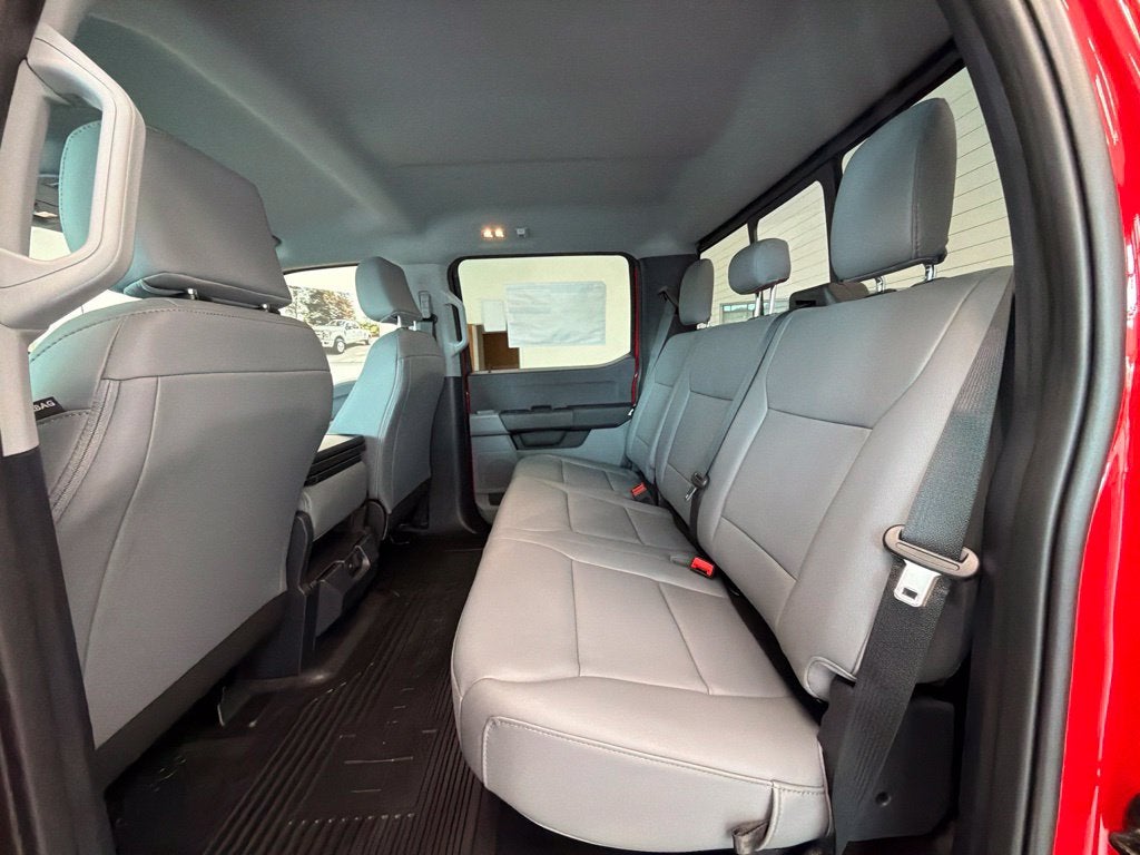2027 Ford F-350SD XL