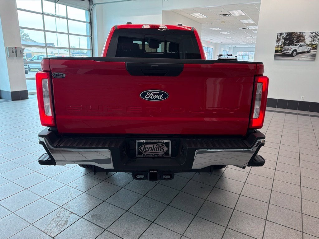 2027 Ford F-350SD XL