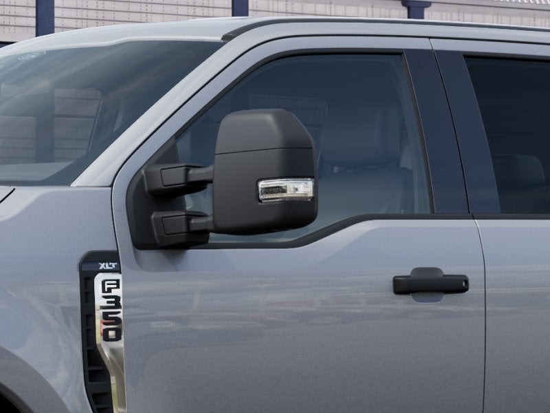 2027 Ford F-350SD XLT