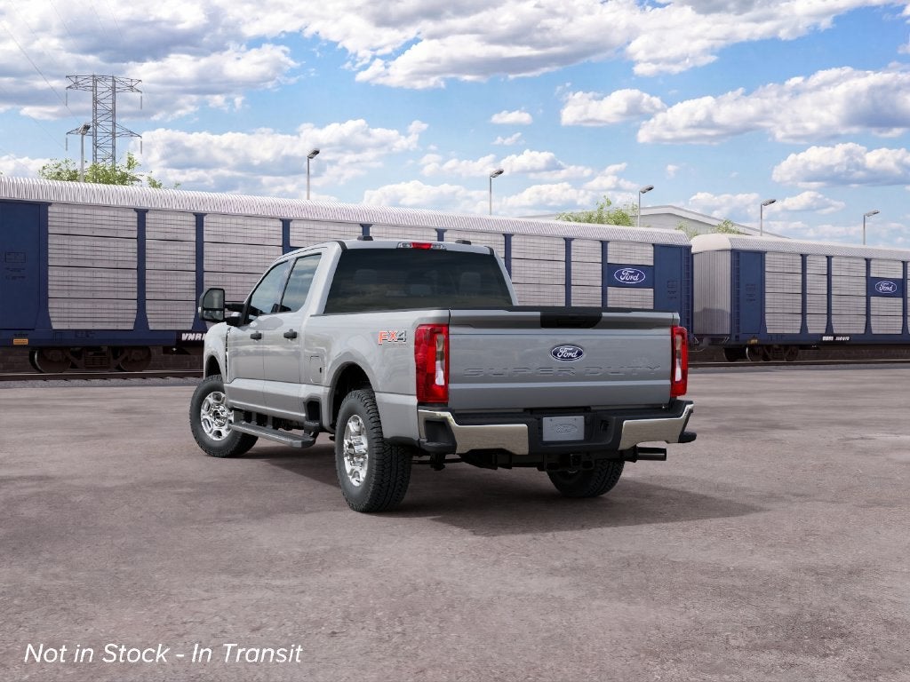 2027 Ford F-350SD XLT