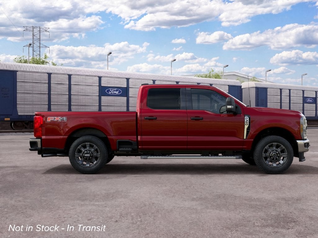 2027 Ford F-350SD F-350® XLT