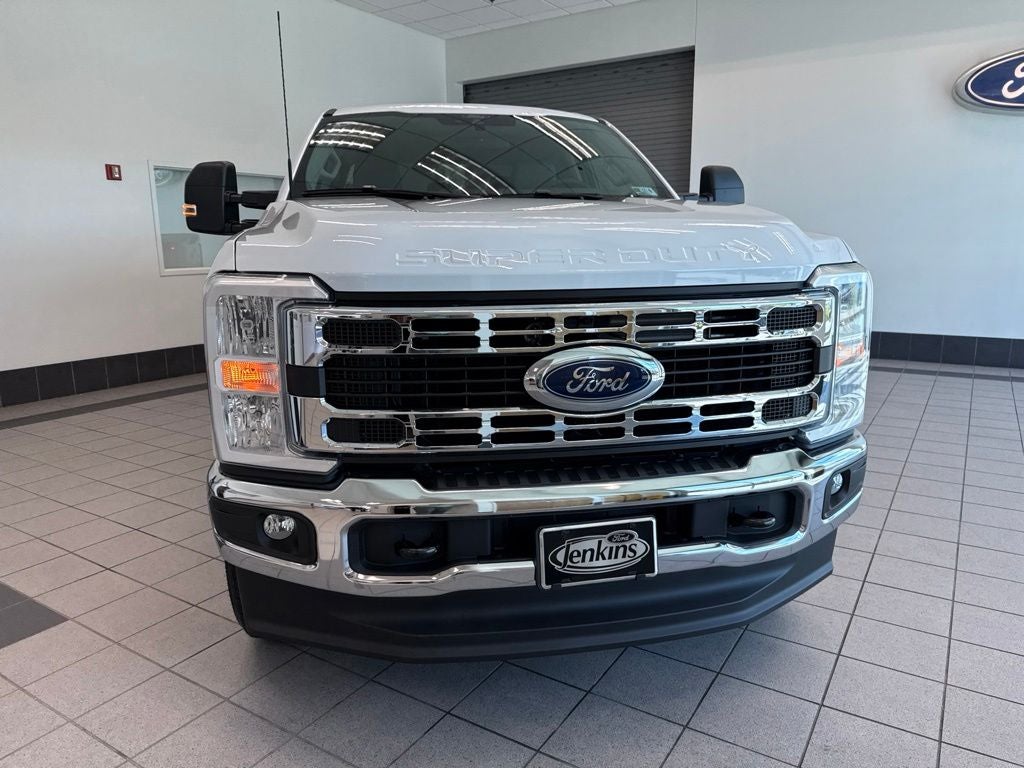 2026 Ford F-350SD F-350® XLT
