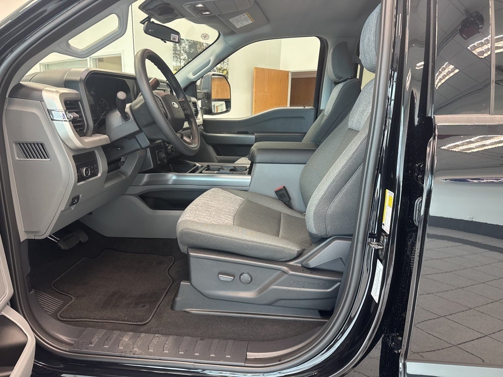 2026 Ford F-350SD F-350® XLT