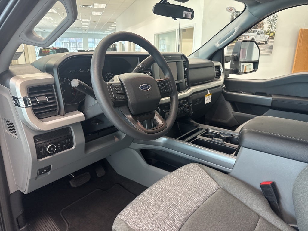 2026 Ford F-350SD F-350® XLT