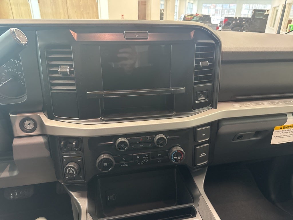 2026 Ford F-350SD F-350® XLT