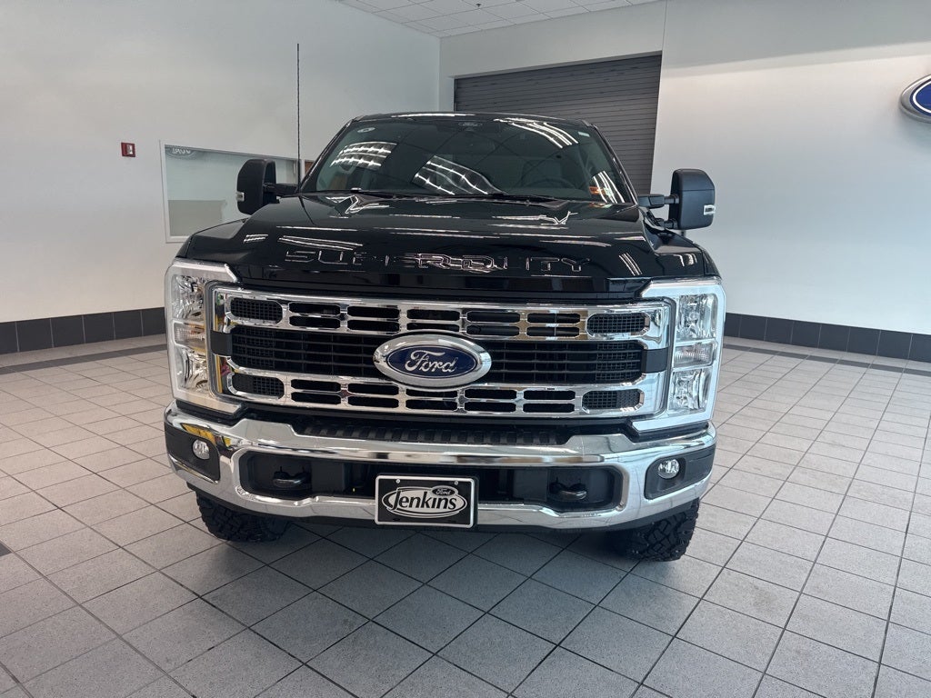 2026 Ford F-350SD F-350® XLT