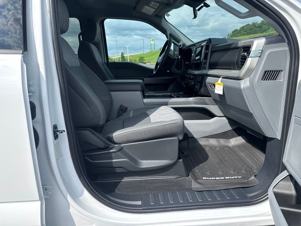 2026 Ford F-350SD XLT
