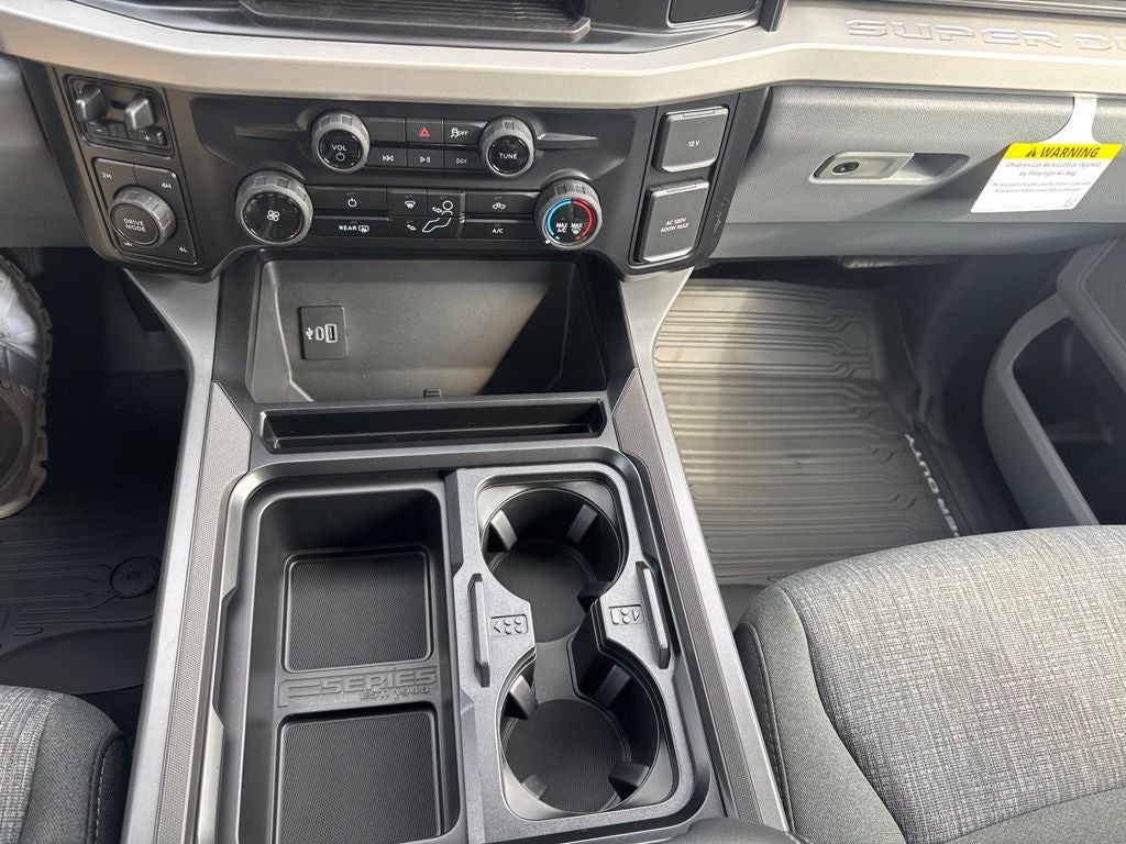 2026 Ford F-350SD XLT