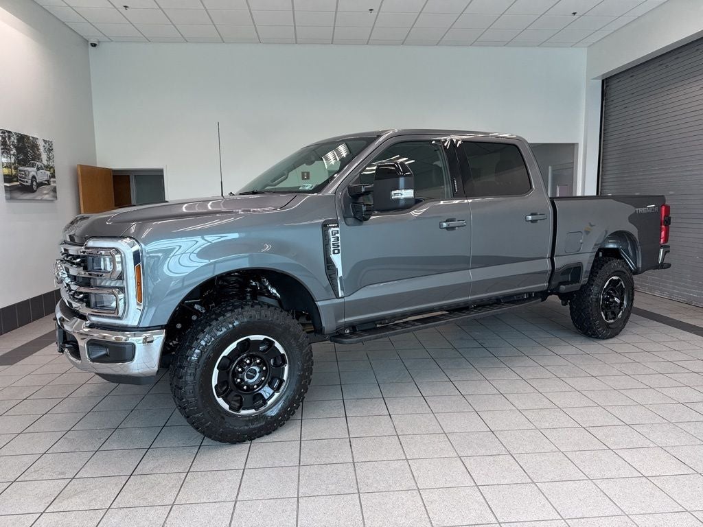 2026 Ford F-350SD F-350® Lariat®