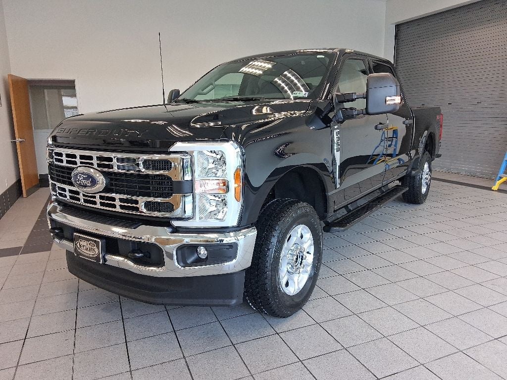 2026 Ford F-350SD F-350® XLT