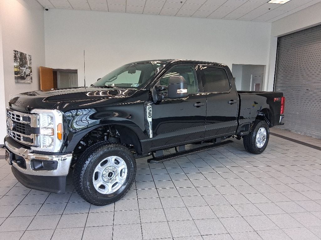 2026 Ford F-350SD F-350® XLT
