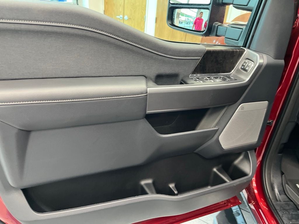 2026 Ford F-350SD F-350® Lariat®